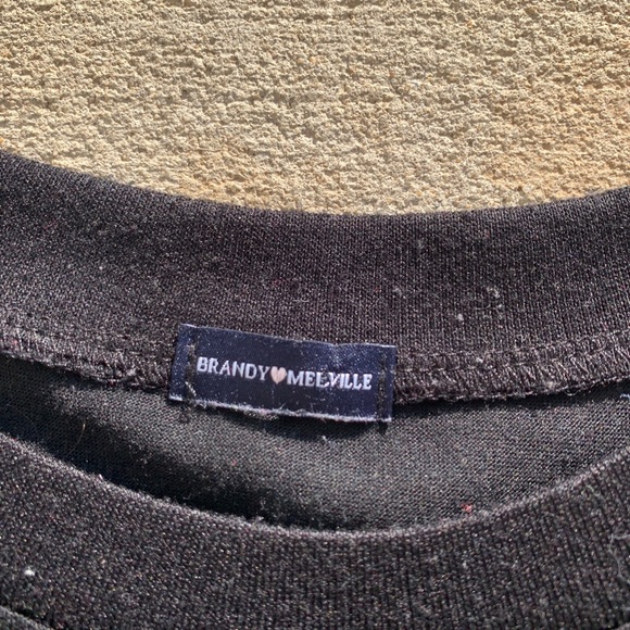 Black solid and mesh Brandy Melville top. - Picture 2 of 4